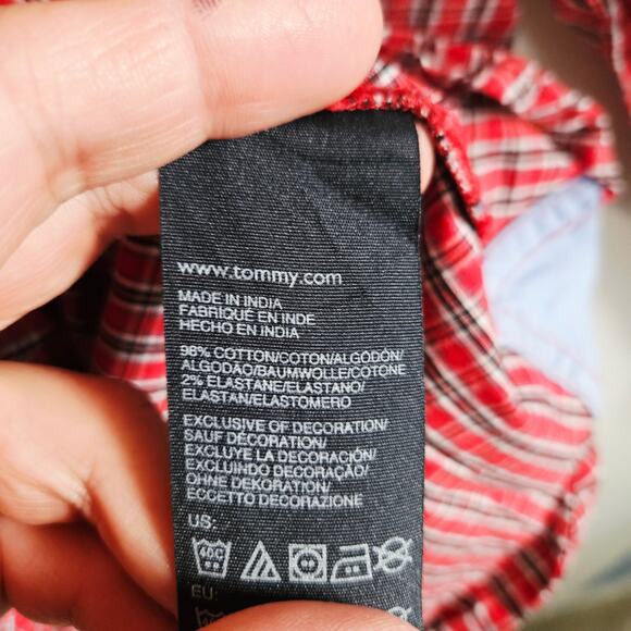 Tommy Hilfiger Women's M Ruffle Front Button Up Red Green Plaid Checkered - Picture 8 of 8